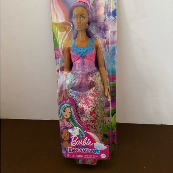 Barbie Dreamtopia Doll with Colorful Dress - Picture 1 of 3